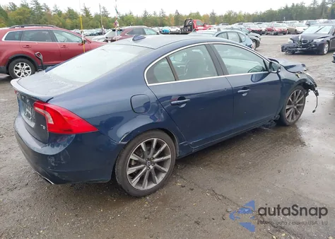 2015 Volvo S60 T5 Premier из США, поврежденный, VIN YV126MFK2F2351345